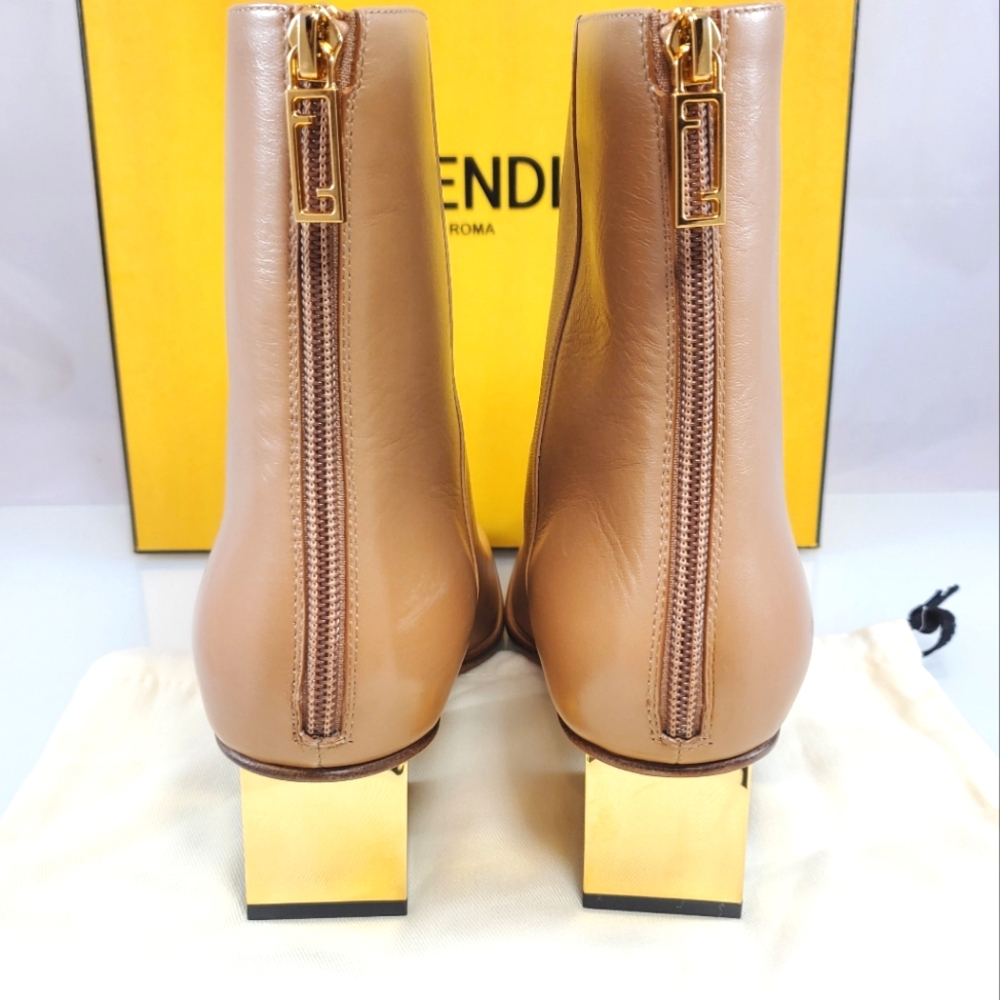 NEW$1,450 Fendi Capretto Baguette Gold Logo Heel Leather Bootie Boots Sz 38 (8) - Picture 12 of 16
